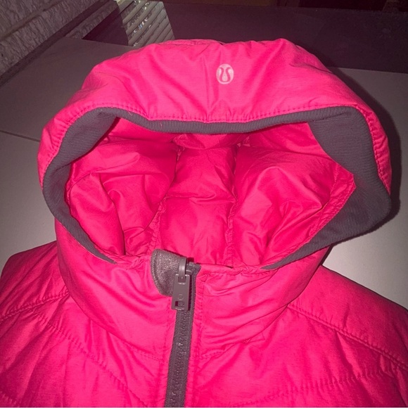 Lululemon Reservable Goose Down Sonic Pink Puffer Vest Med Small Athletica Rare - Picture 4 of 16
